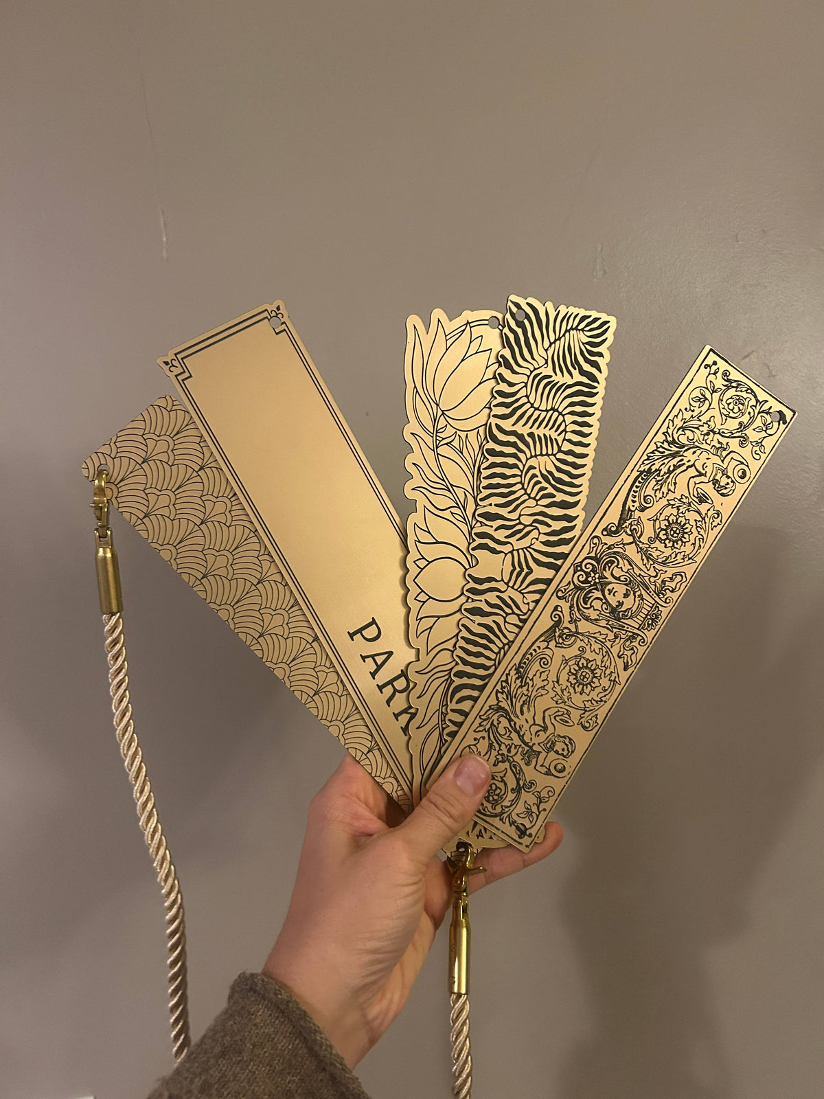 Bookmark "Purse" | Gold Acrylic Book Holder Bookmark