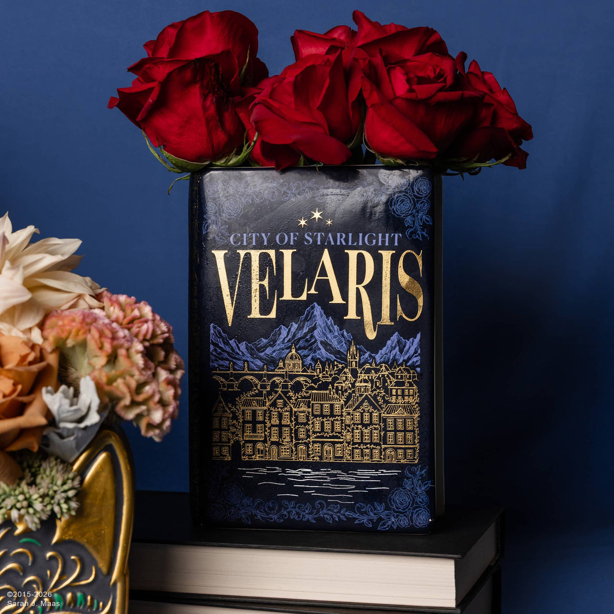 Large Book Vase, Night Court - Velaris