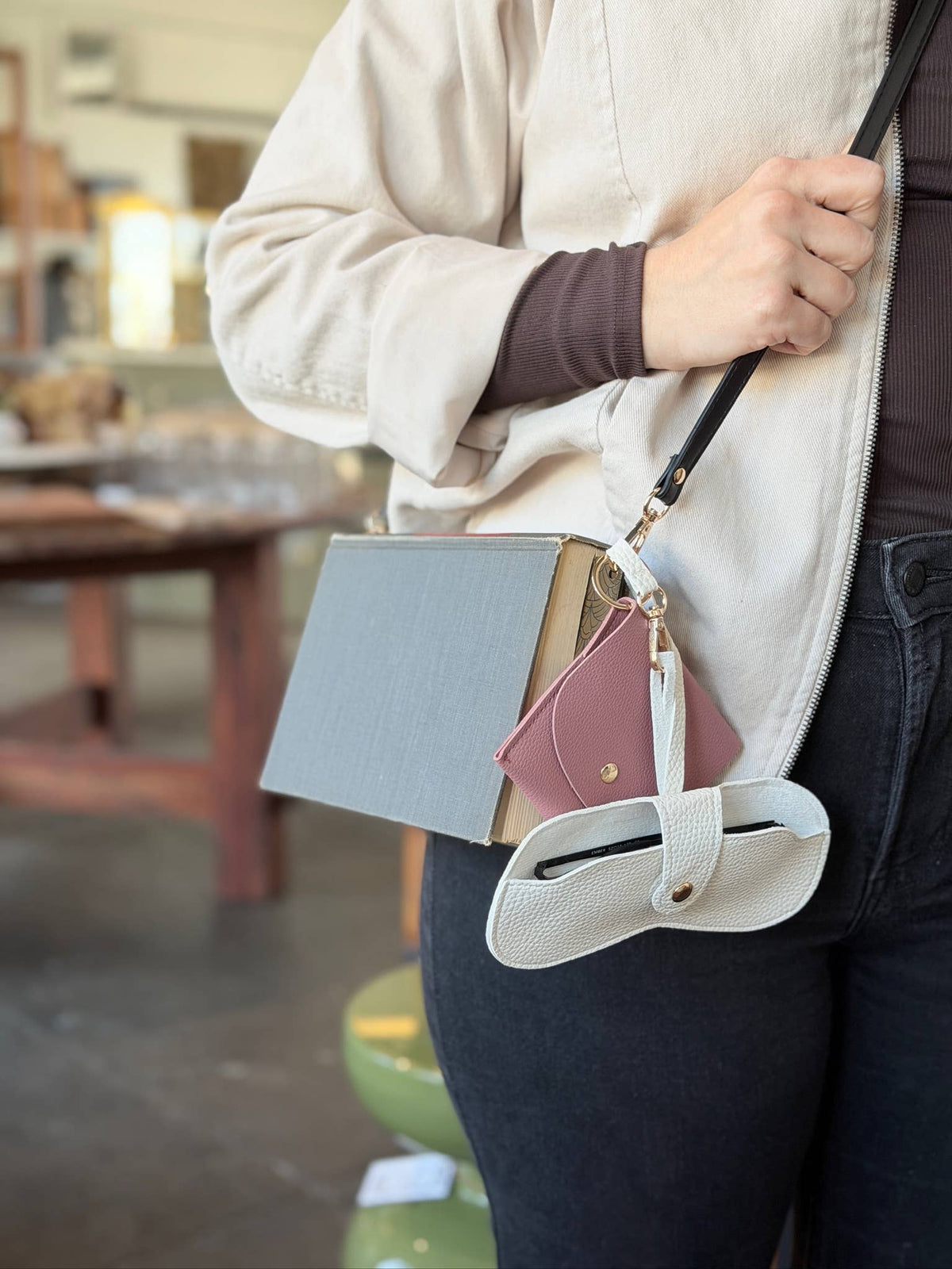 Bookmark "Purse" | Gold Acrylic Book Holder Bookmark