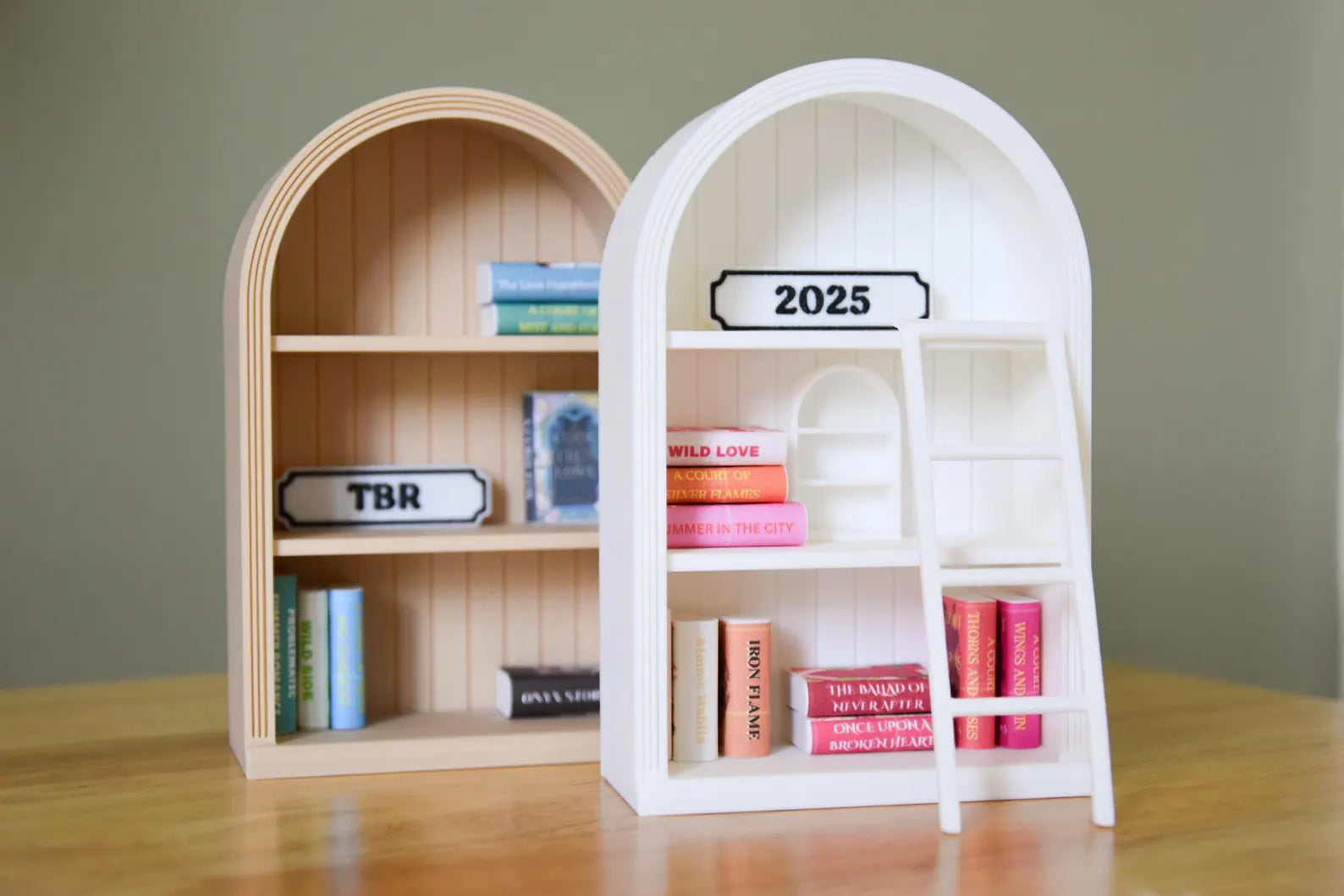 Mini Bookshelf Bar: Summer Craft Night