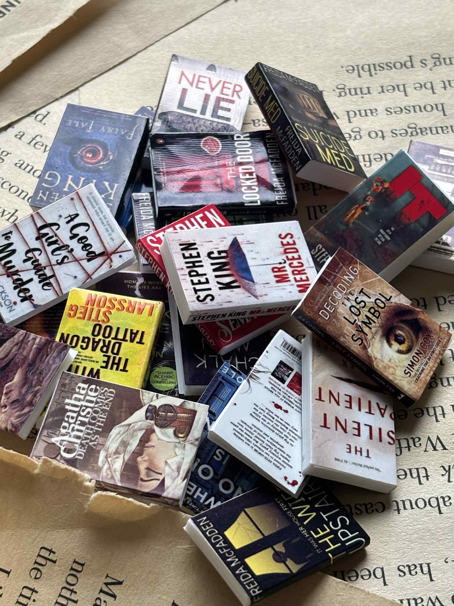Mini Books – Mystery / Thriller / Horror Book Bundle