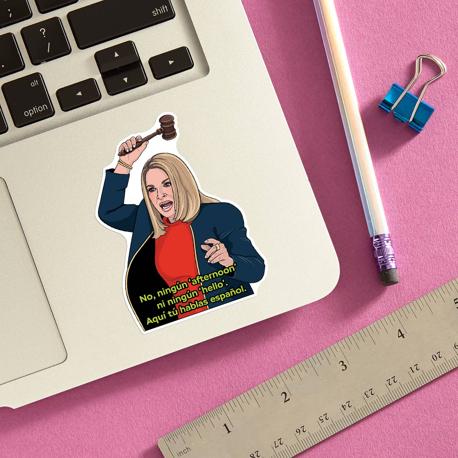 Caso Cerrado "Aquí tú Hablas Español" Die Cut Sticker