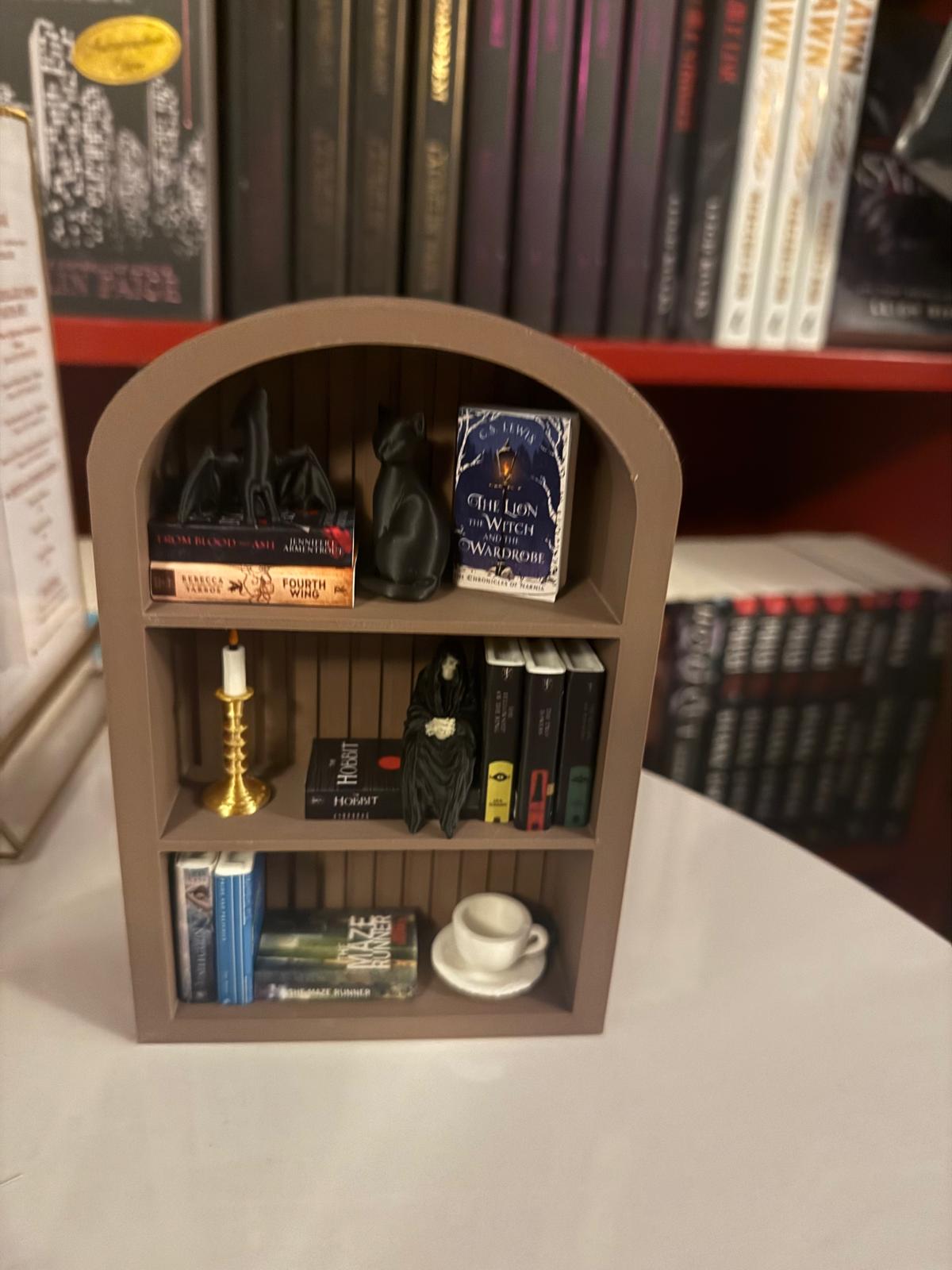 FALL / SPOOKY SEASON BOOKSHELF CRAFT NIGHT